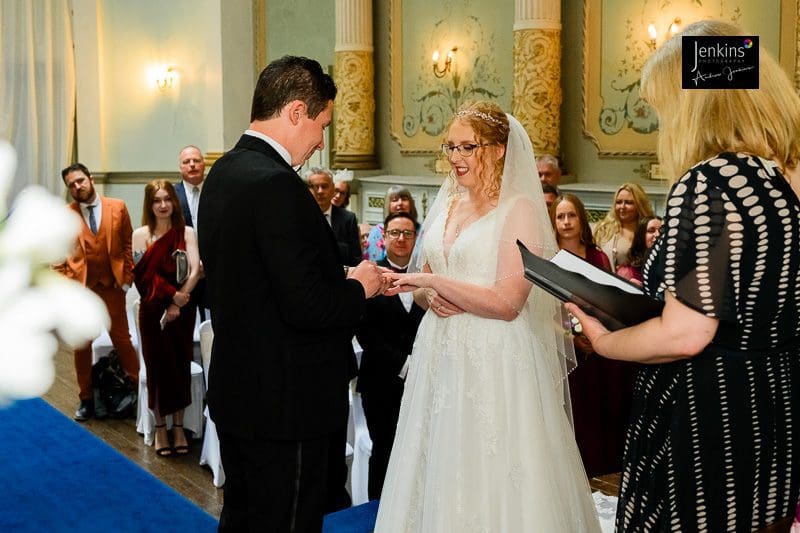 south wales photographer, Fran &amp; Sam&rsquo;s Wedding: South Wales Photographer